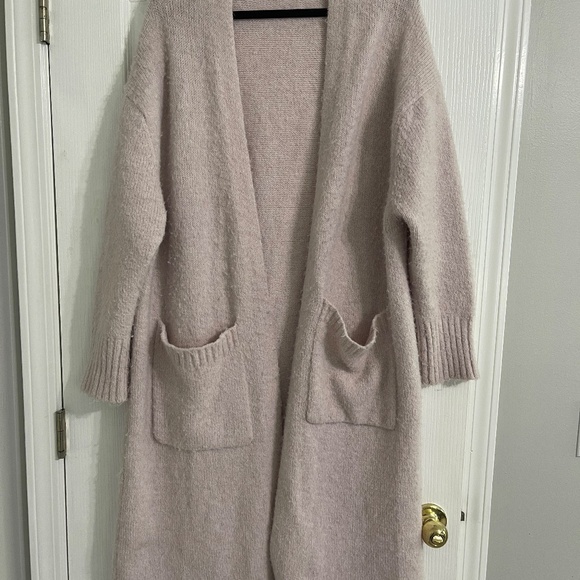 ZARA Pink Long Knit Cardigan Sweater. Size M - Picture 6 of 11